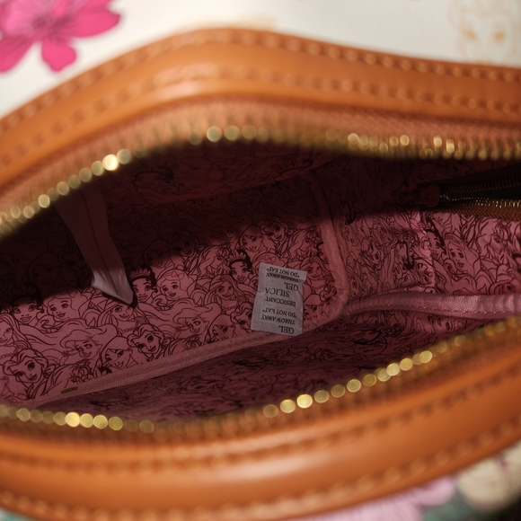 Loungefly Floral Backpack main image 8